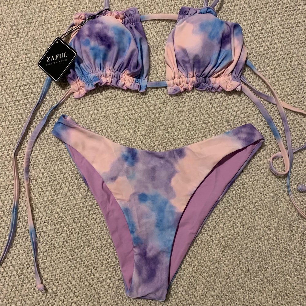 ZAFUL Strapless Tie Back Ruffle Bandeau Bikini
